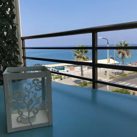 Apartment La Balena2 *